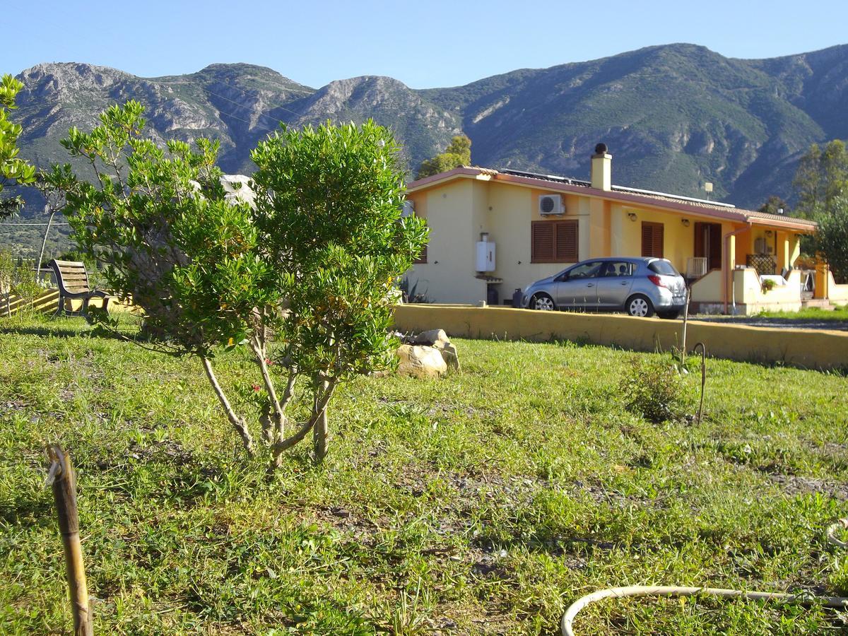 Casa S'Arriali Apartment Iglesias Bagian luar foto